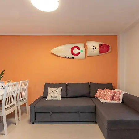 Old Town Iii Apartment